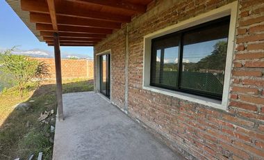 VENTA CASA A ESTRENAR NUEVO ALISOS 300M2, 2 DORM