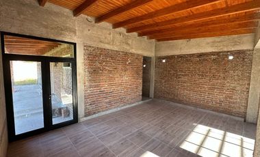 VENTA CASA A ESTRENAR NUEVO ALISOS 300M2, 2 DORM