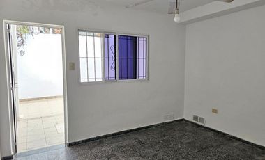 Alquiler departamento en PB de 1 dormitorio
