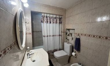 Casa PH en venta en Beccar