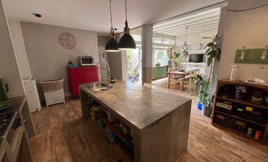Casa PH en venta en Beccar