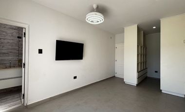 Casa en Rivadavia B Privado 3 hab 2 Baños 500m2