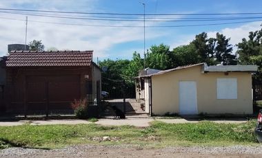 CASA Y LOCAL VENTA BURZACO FONDO LIBRE