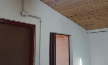 CASA Y LOCAL VENTA BURZACO FONDO LIBRE
