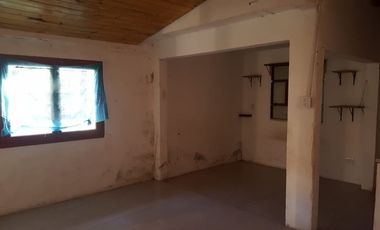 CASA Y LOCAL VENTA BURZACO FONDO LIBRE