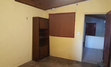 CASA Y LOCAL VENTA BURZACO FONDO LIBRE