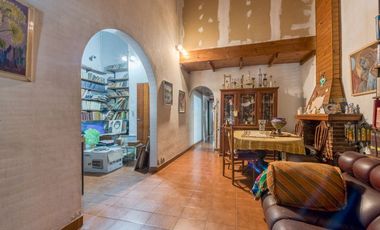 VENTA CASA EN BLOCK COMPUESTA POR DOS U. BANFIELD