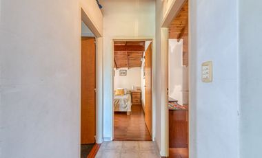 VENTA CASA EN BLOCK COMPUESTA POR DOS U. BANFIELD