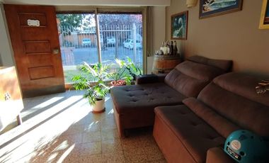 Casa en venta 3 dormitorios en centro de Tunuyán