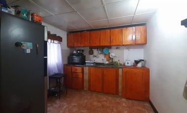 CASA EN VENTA DOS DORMITORIOS EN VILLA GRAL.SAVIO