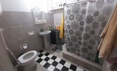 CASA EN VENTA DOS DORMITORIOS EN VILLA GRAL.SAVIO