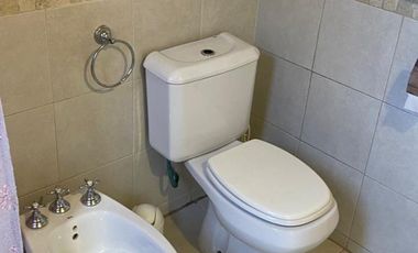 TRES DORMITORIOS CASA EN TANTI SE VENDE