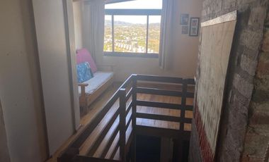 TRES DORMITORIOS CASA EN TANTI SE VENDE