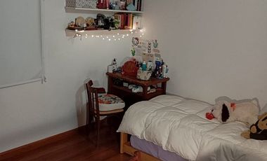 TRES DORMITORIOS CASA EN TANTI SE VENDE