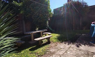 VENTA CASA DE 2 DORMI EN GRANADERO BAIGORRIA