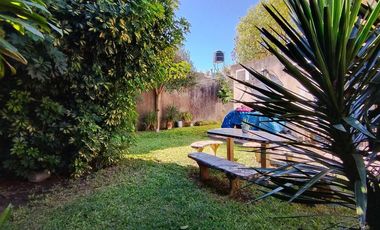 VENTA CASA DE 2 DORMI EN GRANADERO BAIGORRIA