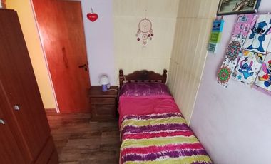 VENTA CASA DE 2 DORMI EN GRANADERO BAIGORRIA