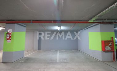 En Venta Oficina Con Tres Cocheras Cubiertas