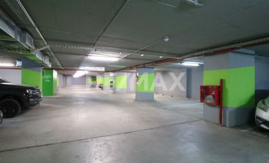 En Venta Oficina Con Tres Cocheras Cubiertas
