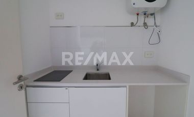En Venta Oficina Con Tres Cocheras Cubiertas