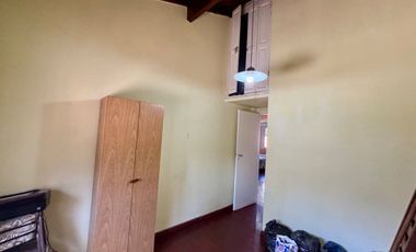 VENTA CASA 6 AMBIENTES MORON MULTIFAMILIAR