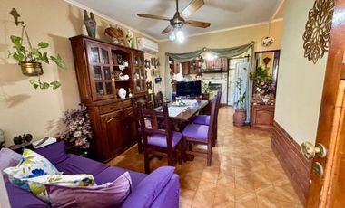 VENTA CASA 6 AMBIENTES MORON MULTIFAMILIAR