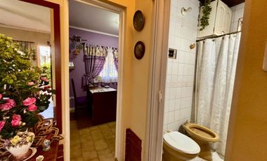 VENTA CASA 6 AMBIENTES MORON MULTIFAMILIAR