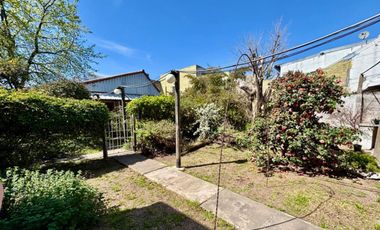 VENTA CASA 6 AMBIENTES MORON MULTIFAMILIAR
