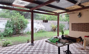 Venta de casa 2 dormitorios Pasaje Sargento Cabral