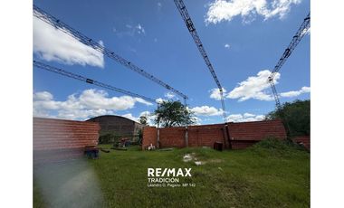 Casa con piscina y galpón – Ruta 16, Puerto Tirol
