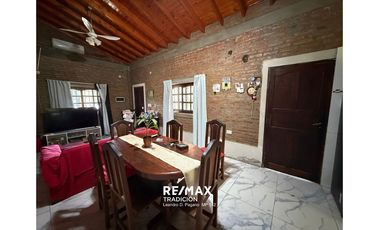 Casa con piscina y galpón – Ruta 16, Puerto Tirol