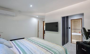 Casa en venta La Plata Los Naranjos quinta, pileta