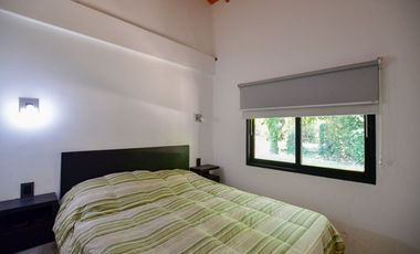 Casa en venta La Plata Los Naranjos quinta, pileta