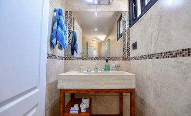 Casa en venta La Plata Los Naranjos quinta, pileta