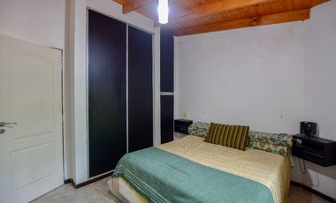 Casa en venta La Plata Los Naranjos quinta, pileta