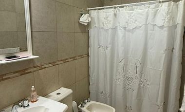 CASA CON PILETA EN VENTA ENTRE RIOS 1214 GOYA CTES