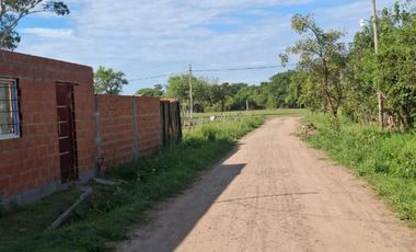 Casa en Barrio Santa Clara- Monzón y Carancho