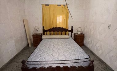 CASA 6 AMBIENTES EN VENTA GOYA CORRIENTES