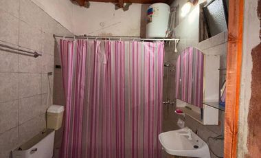 CASA 6 AMBIENTES EN VENTA GOYA CORRIENTES