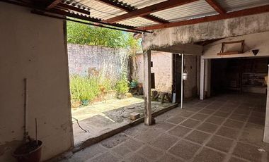CASA 6 AMBIENTES EN VENTA GOYA CORRIENTES