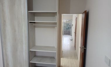 ALQUILER 2 AMBIENTES EN CASTELAR