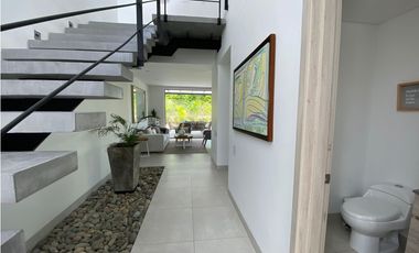 ESPECTACULAR HOMESUITE PARA VENTA A 2 MIN DEL CLUB CAMPESTRE