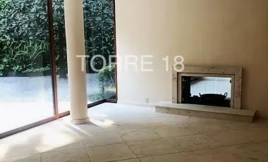 Casa en renta en Bosque de las Lomas, Miguel Hidalgo, Ciudad de México