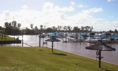 Alquiler Bahia del Sol 3 dormitorios c/ amarra cochera Club house pileta