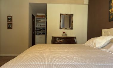 Casa en venta en barrio Alamo Alto-5 Amb-Galería-Pileta.