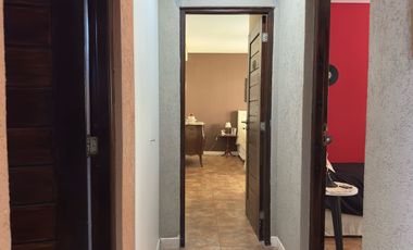 Casa en venta en barrio Alamo Alto-5 Amb-Galería-Pileta.