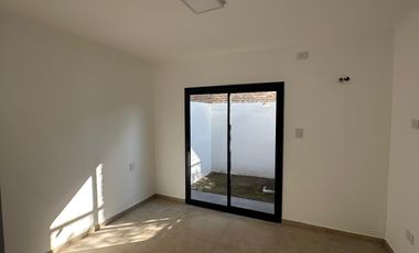 Dptos en Planta Baja en venta - Barrio Mosconi