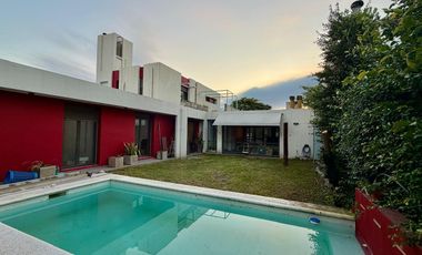 Casa en Alquiler 4 Dormitorios Barrio Jardin Claret Zona Norte