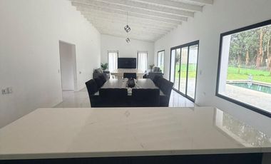 Casa en Barrancas de San Benito Country Club
