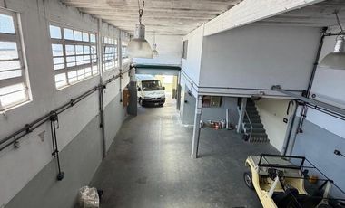 Alquiler Deposito de 465 m2  Avda. Belgrano Don Torcuato - Zona Industrial 1